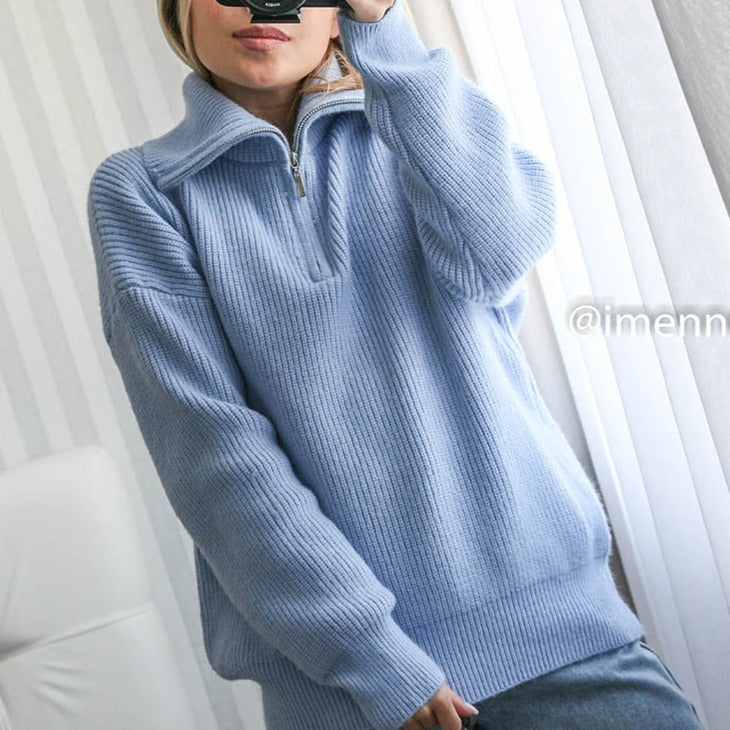 Turtleneck zipper sweater for women | Stylish and versatile knitwear | Shop Sartona