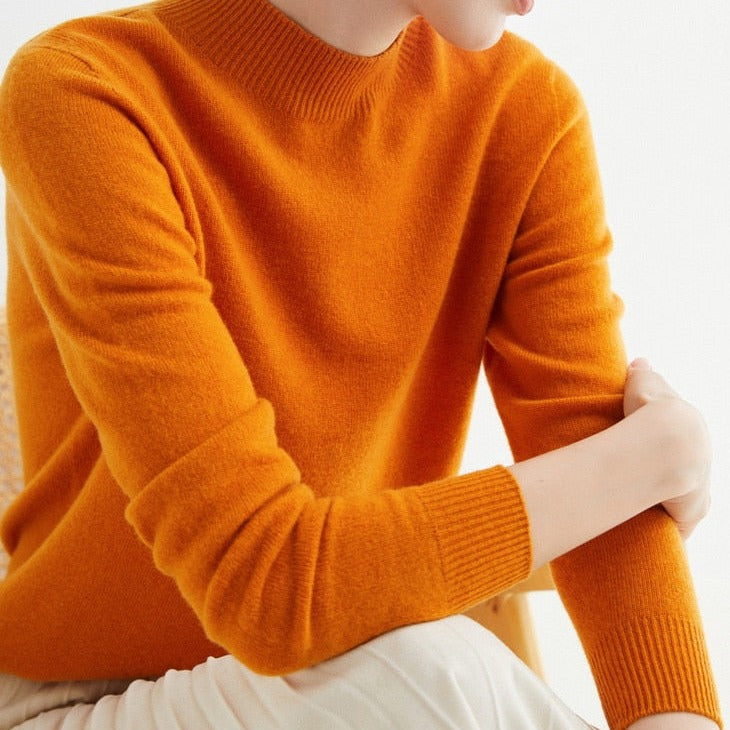 100% merino wool sweater for women | Luxurious and cozy winter fashion | Shop Sartona
