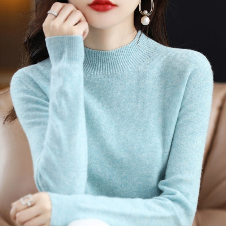 100% merino wool sweater for women | Luxurious and cozy winter fashion | Shop Sartona