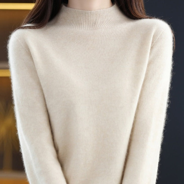 100% merino wool sweater for women | Luxurious and cozy winter fashion | Shop Sartona