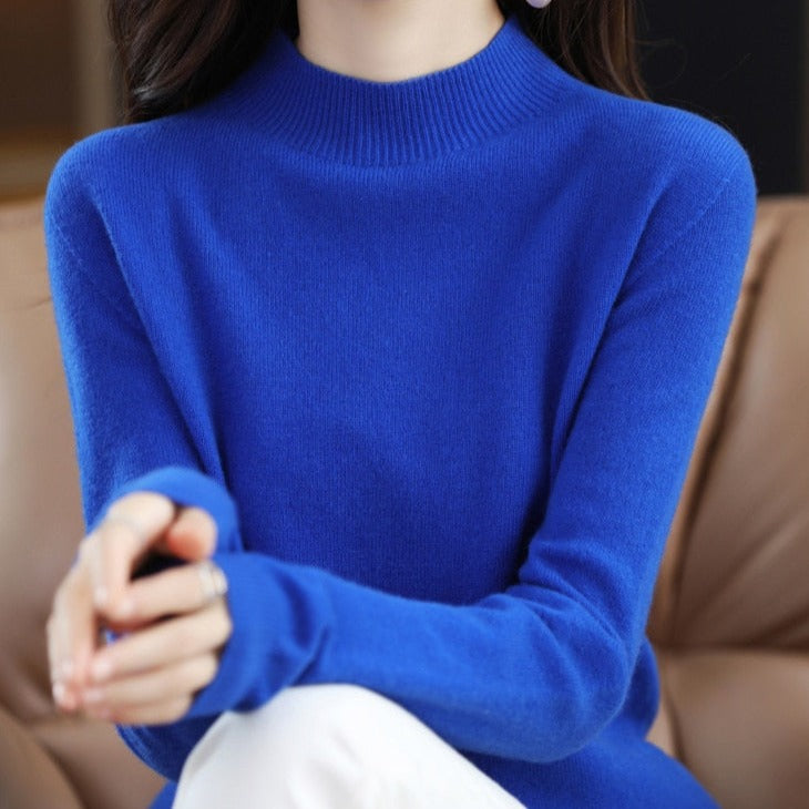 100% merino wool sweater for women | Luxurious and cozy winter fashion | Shop Sartona