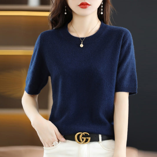 Thin pullover top for women | Lightweight and stylish fashion | Shop Sartona