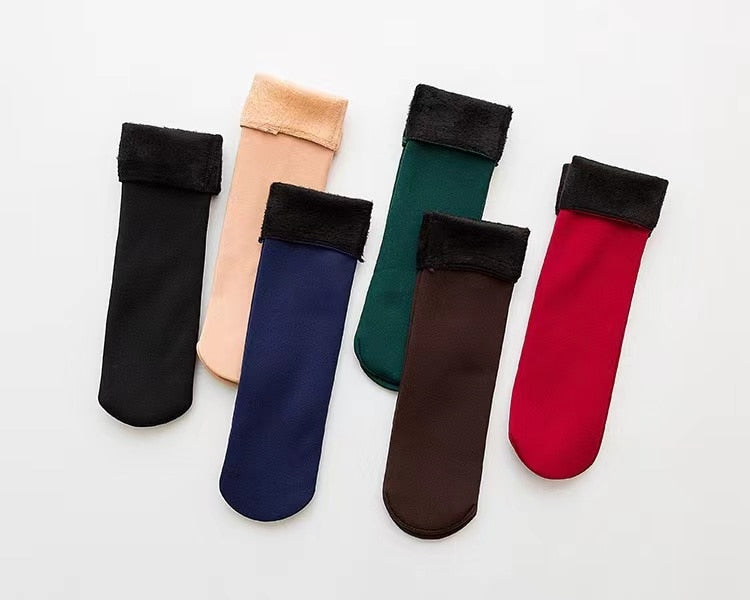 Cozy tube socks | Comfortable and stylish footwear | Shop Sartona