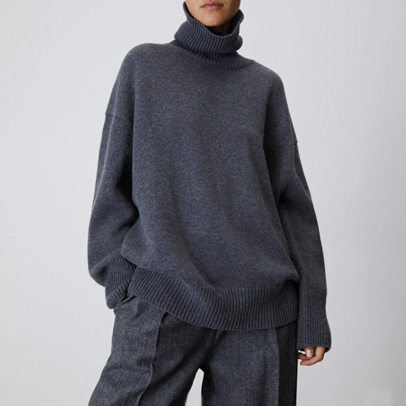 Elegant turtle neck sweater for women | Stylish and cozy winter fashion | Shop Sartona