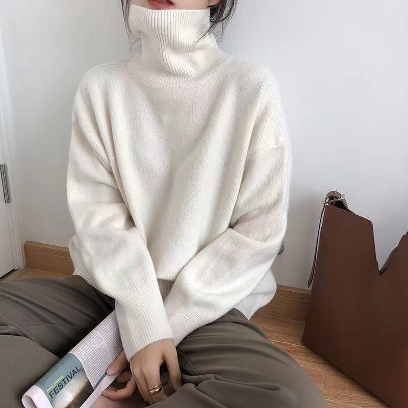 Elegant turtle neck sweater for women | Stylish and cozy winter fashion | Shop Sartona